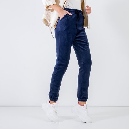 Granatowe damskie ocieplane spodnie dresowe - Odzież