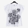 Biały t-shirt damski w kwiatki z napisami - Odzież