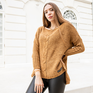 Camelowy sweter damski oversize- Odzież