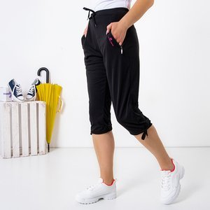 Czarne damskie krótkie spodnie z kieszeniami PLUS SIZE - Odzież