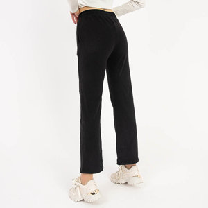 Czarne damskie proste spodnie dresowe - Odzież