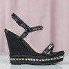 Czarne sandały na koturnie z ćwiekami Keladilia - Obuwie 