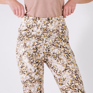 Kolorowe damskie spodnie w panterkę - Odzież