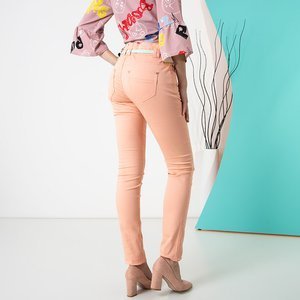 Pomarańczowe damskie spodnie z paskiem - Odzież