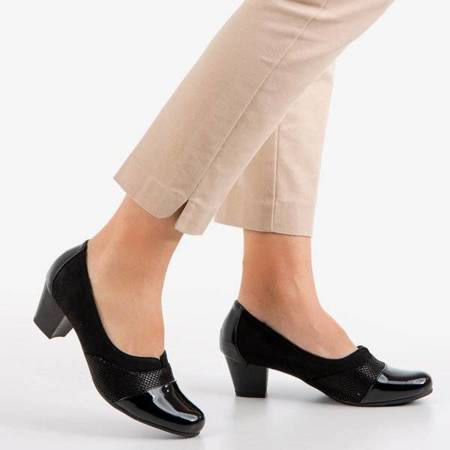 Чорні жіночі насоси на низькій посаді Saloma - Взуття 1