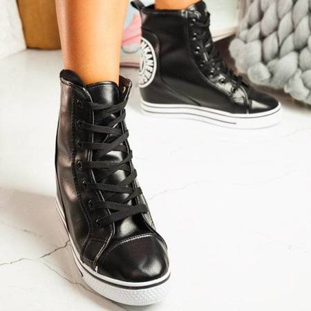 OUTLET Чорні кросівки Lasegreta - Взуття