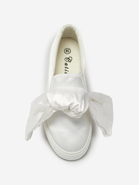 Білі жіночі сліпони з бантом Erous- Взуття