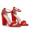 Червоні босоніжки на пості Osane - Взуття 1