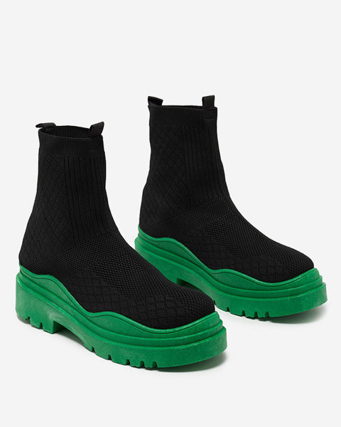 Чорні жіночі чоботи на зеленій підошві Seritis