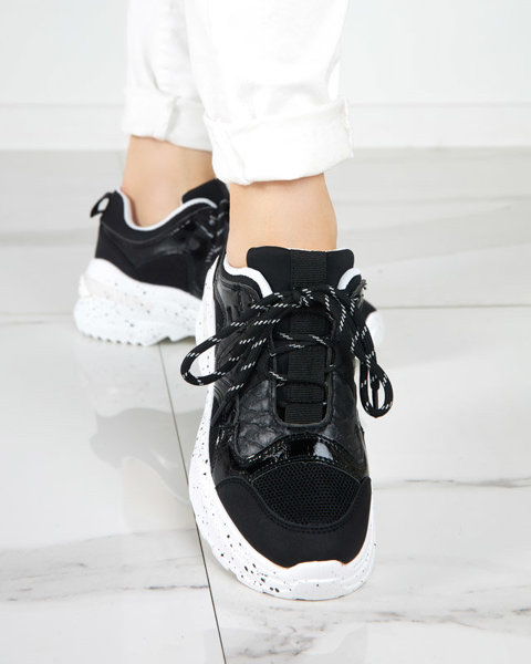 OUTLET Чорне жіноче спортивне взуття Кросівки Dejis - Взуття
