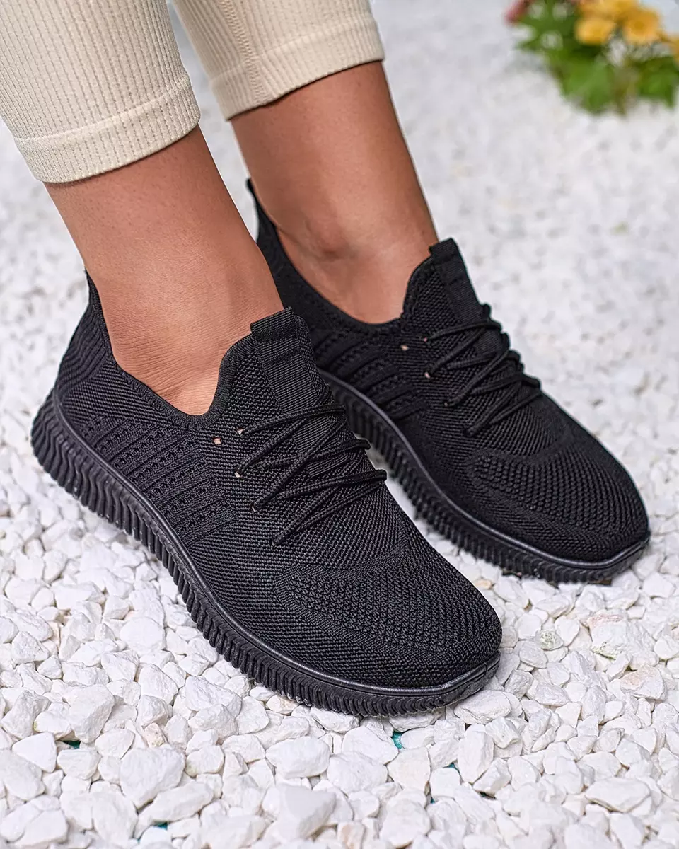 Royalfashion Чорні жіночі тканинні спортивні кросівки Wekaras